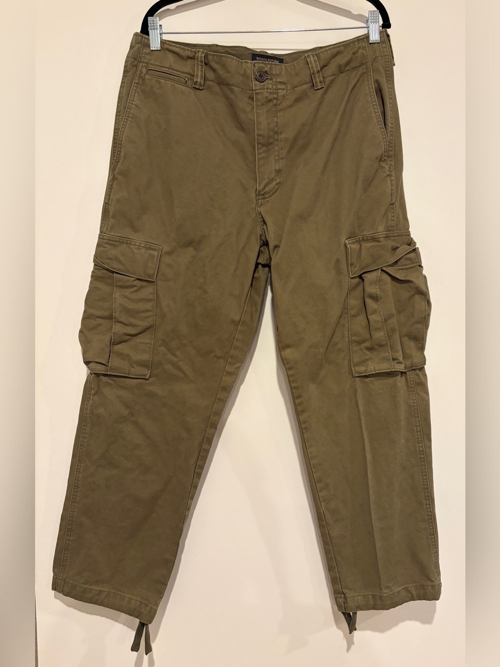 Banana Republic Relaxed Fit Cargo Pants Khaki Size 33x30